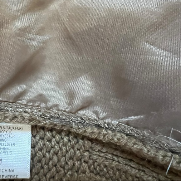 Cozy Eyeshadow Faux Fur Sweater Cardigan Vest Sz M - Picture 13 of 15